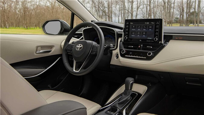 2020-toyota-corolla-sedan-danh-gia-16.jpg