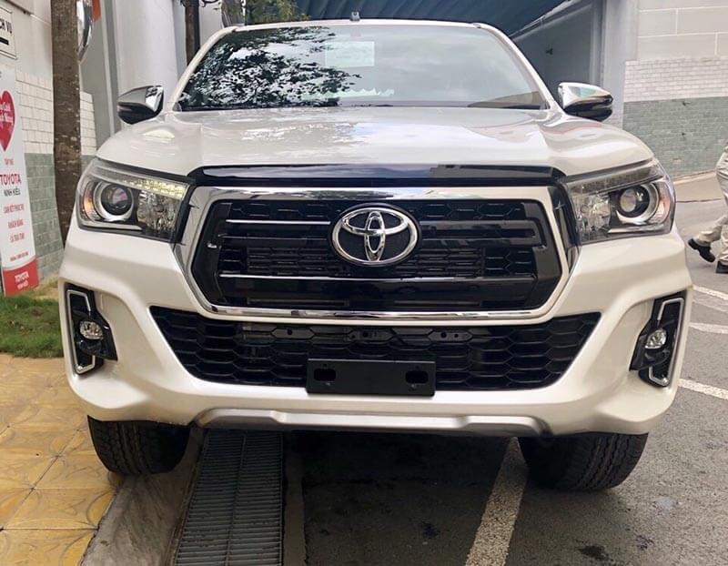 toyota hilux-1